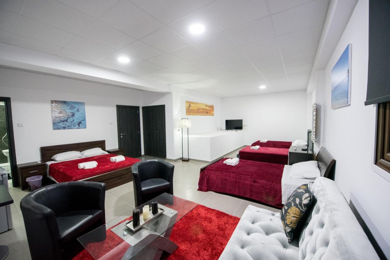 Central Luxury Studios Agia Napa Exterior foto